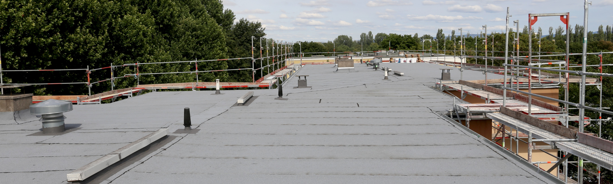 How Long Does a Flat Roof Last